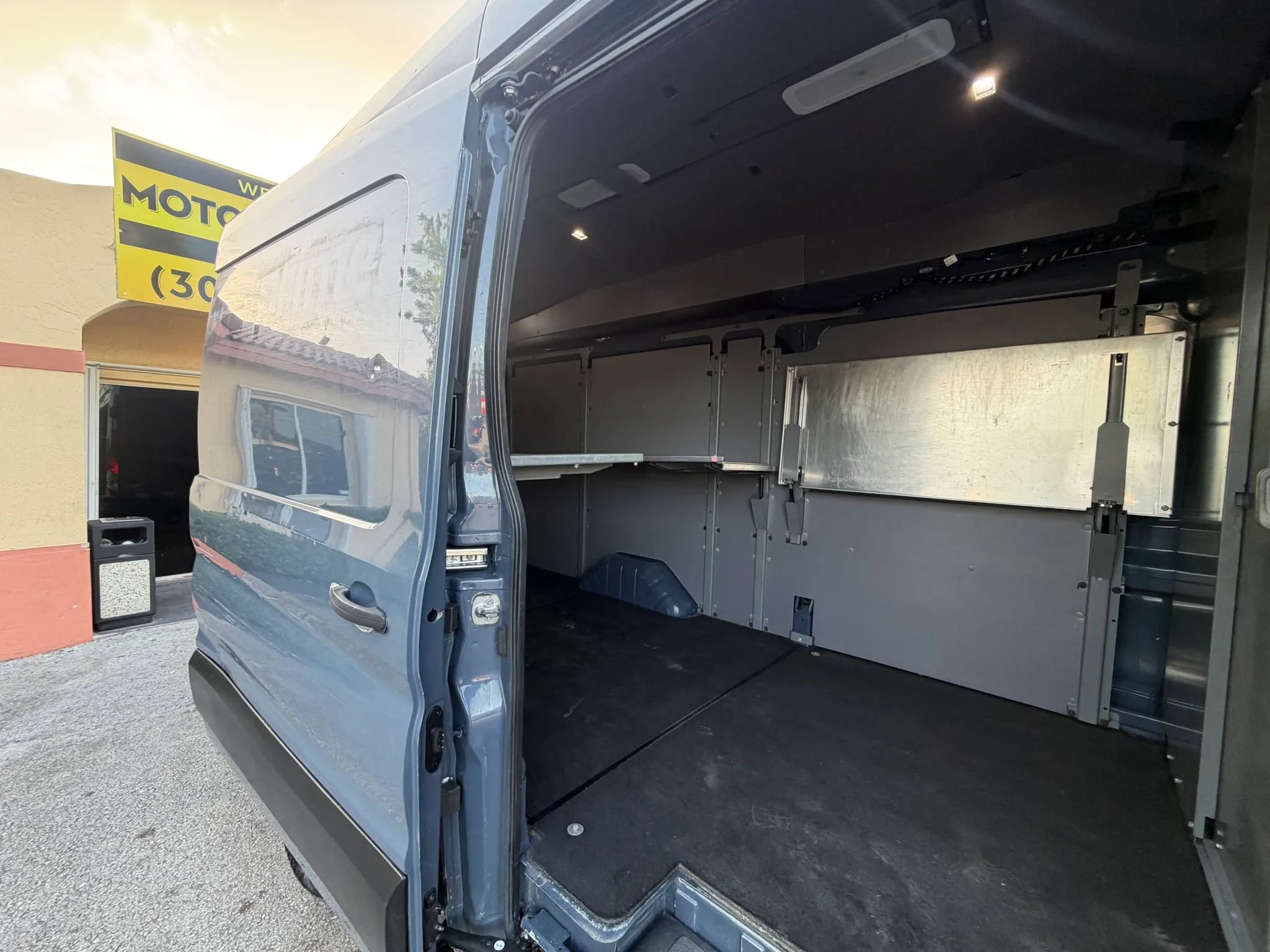 Used 2020 Ford Transit 250 148 High Roof Extended RWD image 8