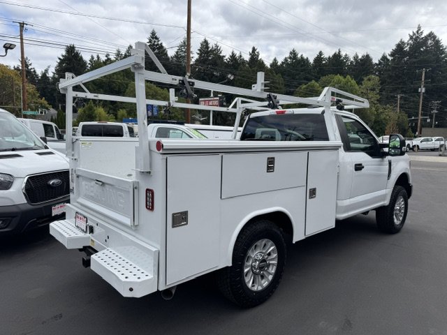 Used 2022 Ford F250 XL w/ STX Appearance Package AWD/4WD image 6