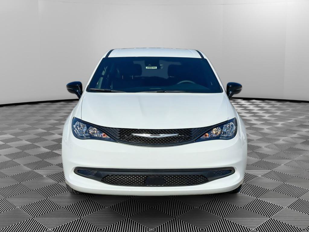 New 2026 Chrysler Voyager LX FWD image 8