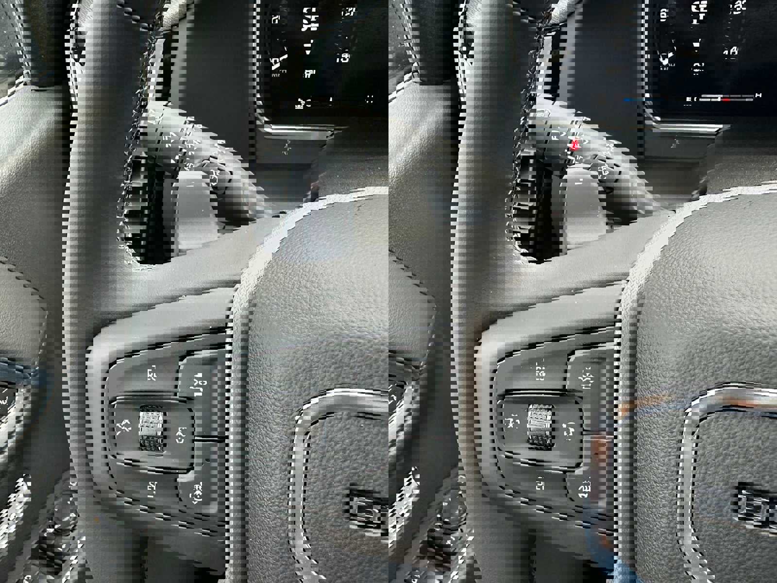 New 2026 GMC Sierra 1500 Denali w/ Denali Reserve Package image 36