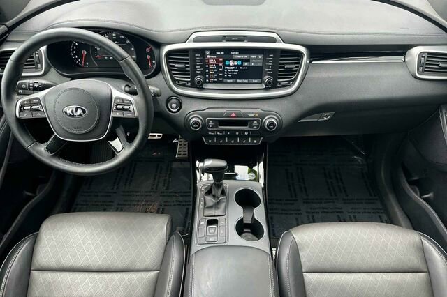 Used 2019 Kia Sorento SX image 13