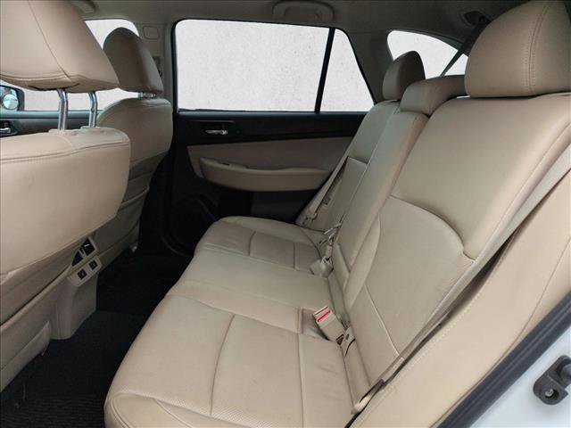 Used 2015 Subaru Outback 3.6R Limited image 27