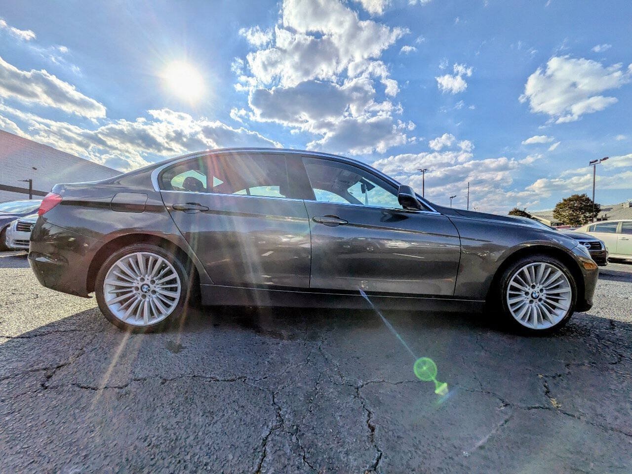 Used 2013 BMW 328i xDrive Sedan AWD/4WD image 12