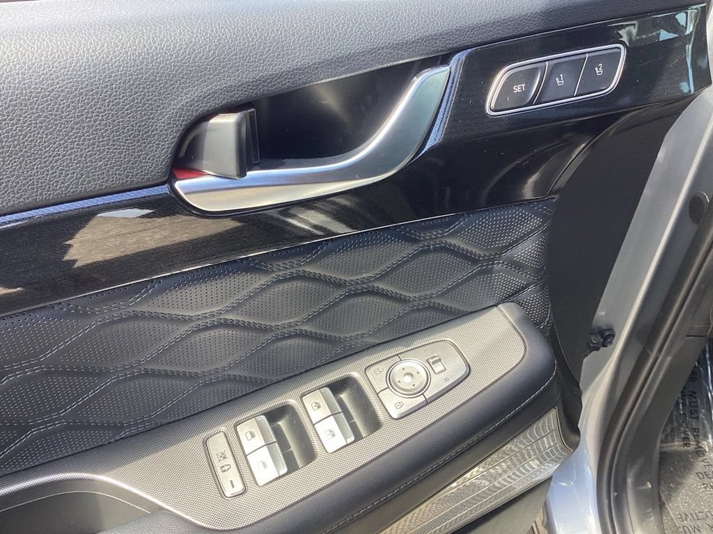Used 2020 Hyundai Palisade Limited AWD/4WD image 12