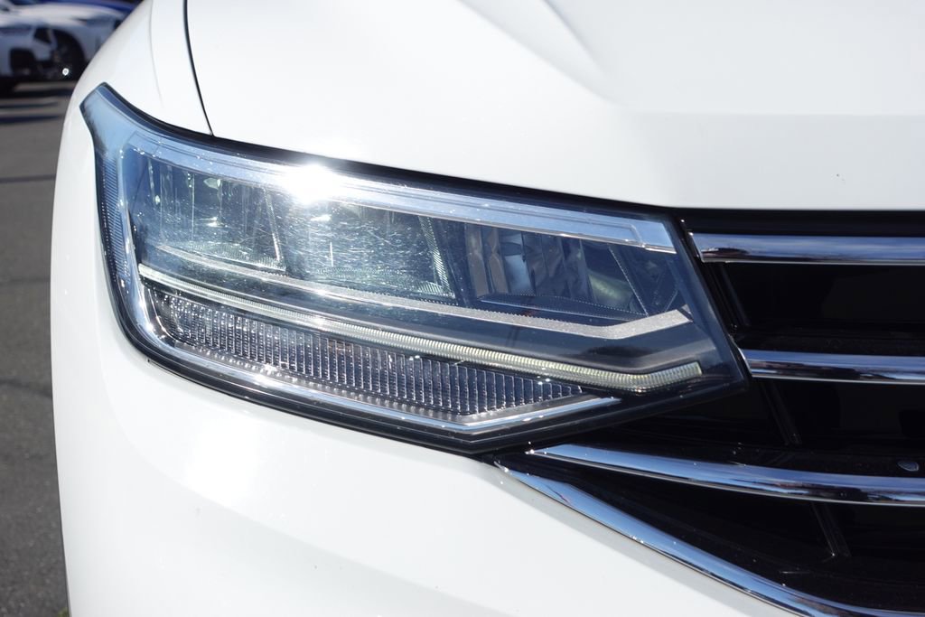 Used 2022 Volkswagen Tiguan S image 3