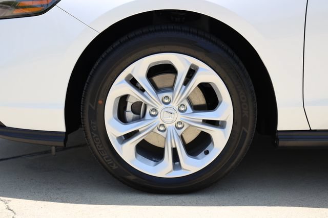 New 2026 Honda Accord LX image 9