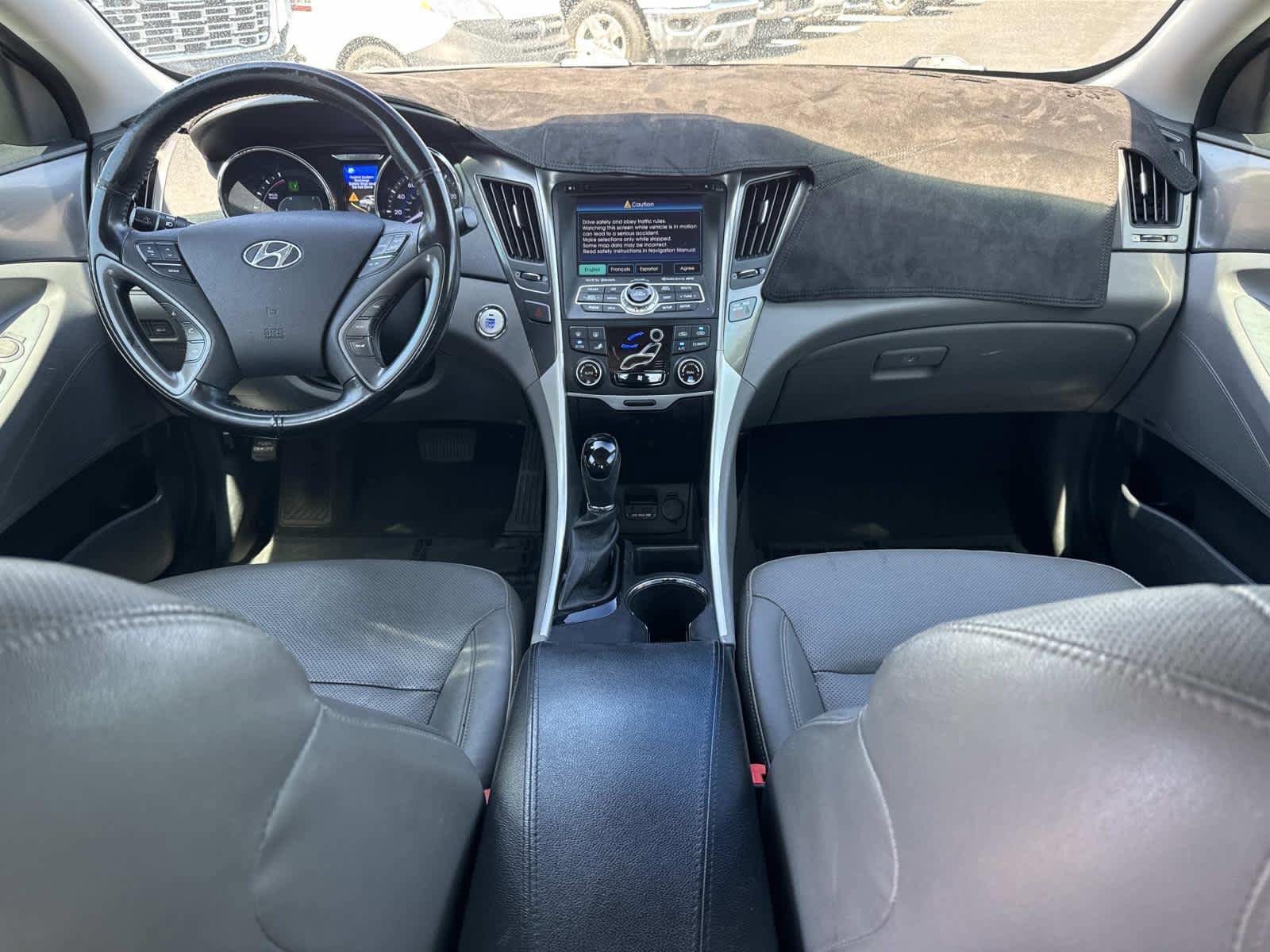 Used 2014 Hyundai Sonata Limited w/ Panoramic Sunroof Package 02 FWD image 14