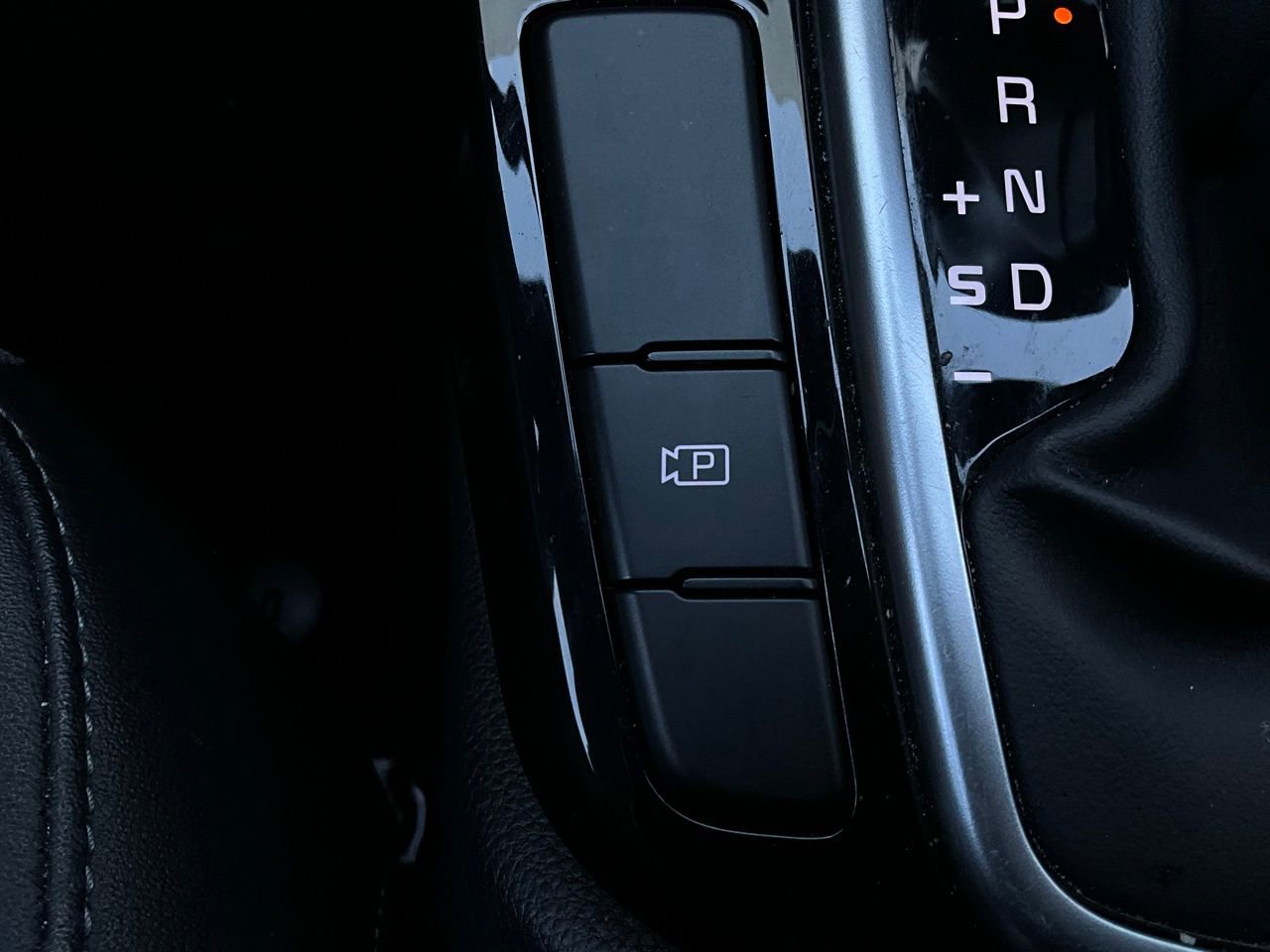 Used 2025 Kia Seltos S image 23