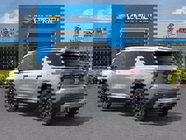 New 2026 Chevrolet Traverse Z71 w/ Enhanced Driving Package image 3