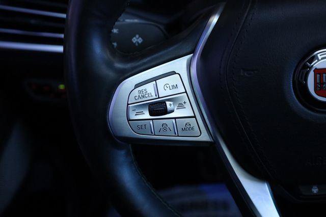 Used 2021 BMW ALPINA XB7 AWD/4WD image 32