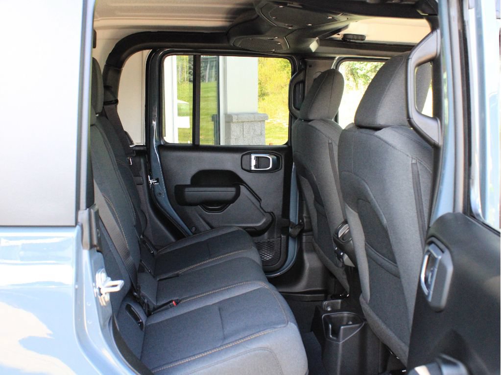 New 2026 Jeep Gladiator Mojave AWD/4WD image 28