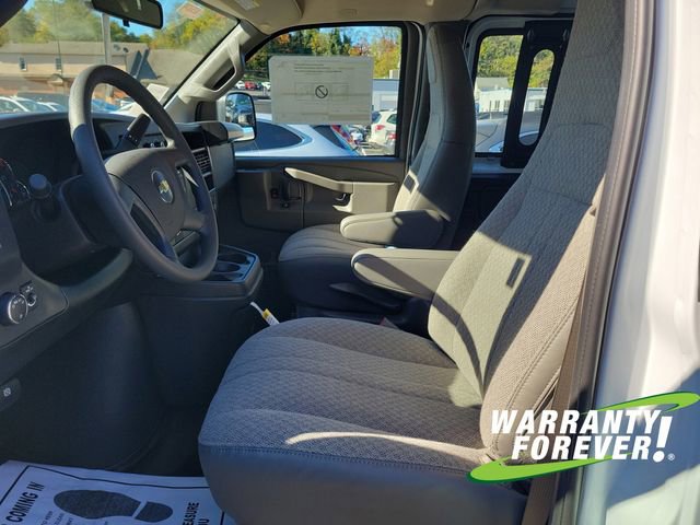 New 2025 Chevrolet Express 2500 RWD image 13