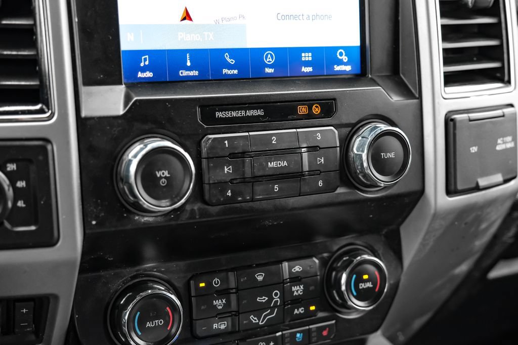 Used 2021 Ford F350 Lariat w/ Lariat Ultimate Package AWD/4WD image 26