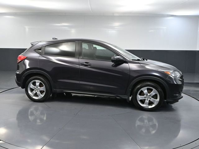 Used 2016 Honda HR-V EX image 3