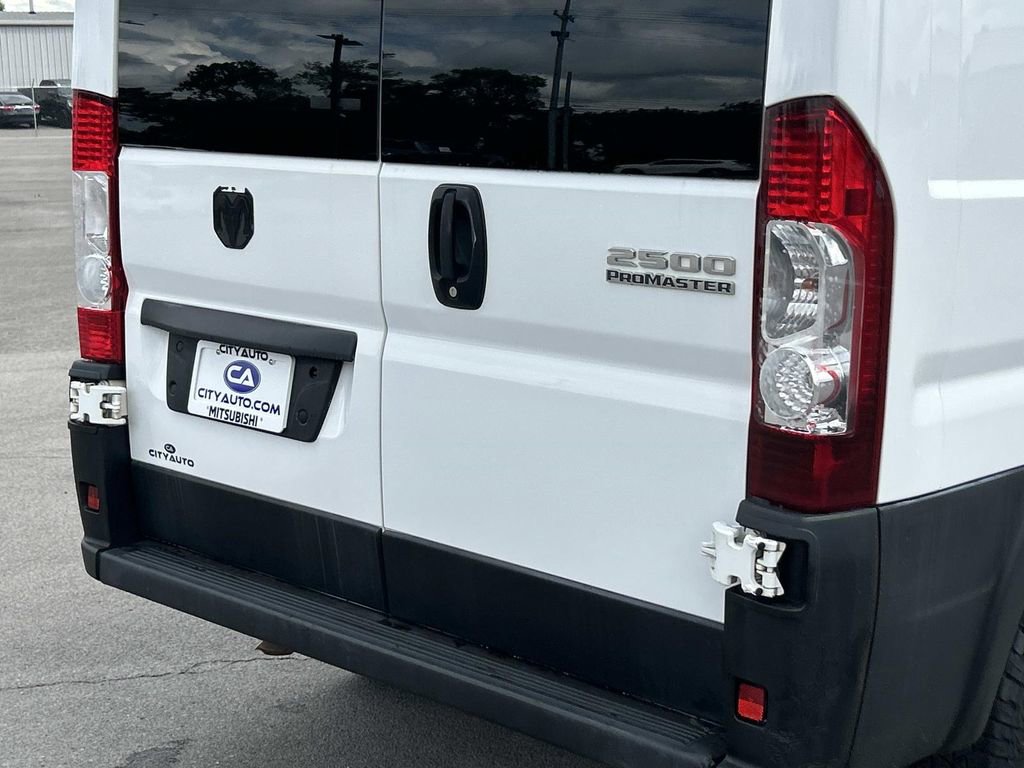 Used 2023 RAM ProMaster 2500 FWD image 13