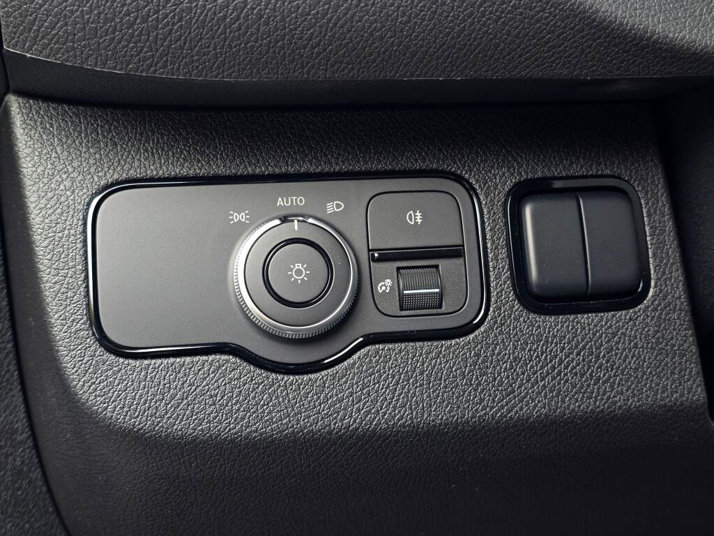 New 2026 Mercedes-Benz Sprinter 144 Cargo image 23