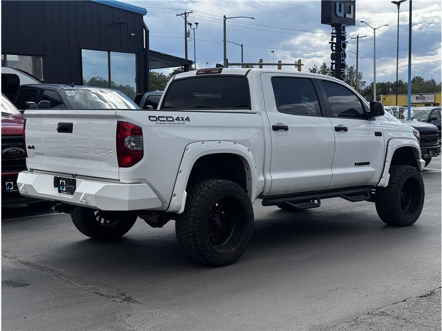 Used 2020 Toyota Tundra SR5 w/ SR5 Upgrade Package AWD/4WD image 2