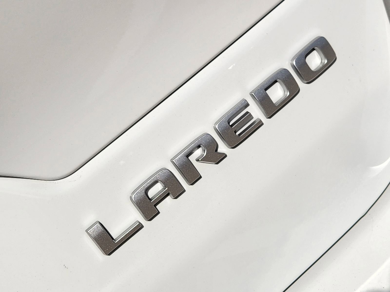 New 2026 Jeep Grand Cherokee Laredo RWD image 14