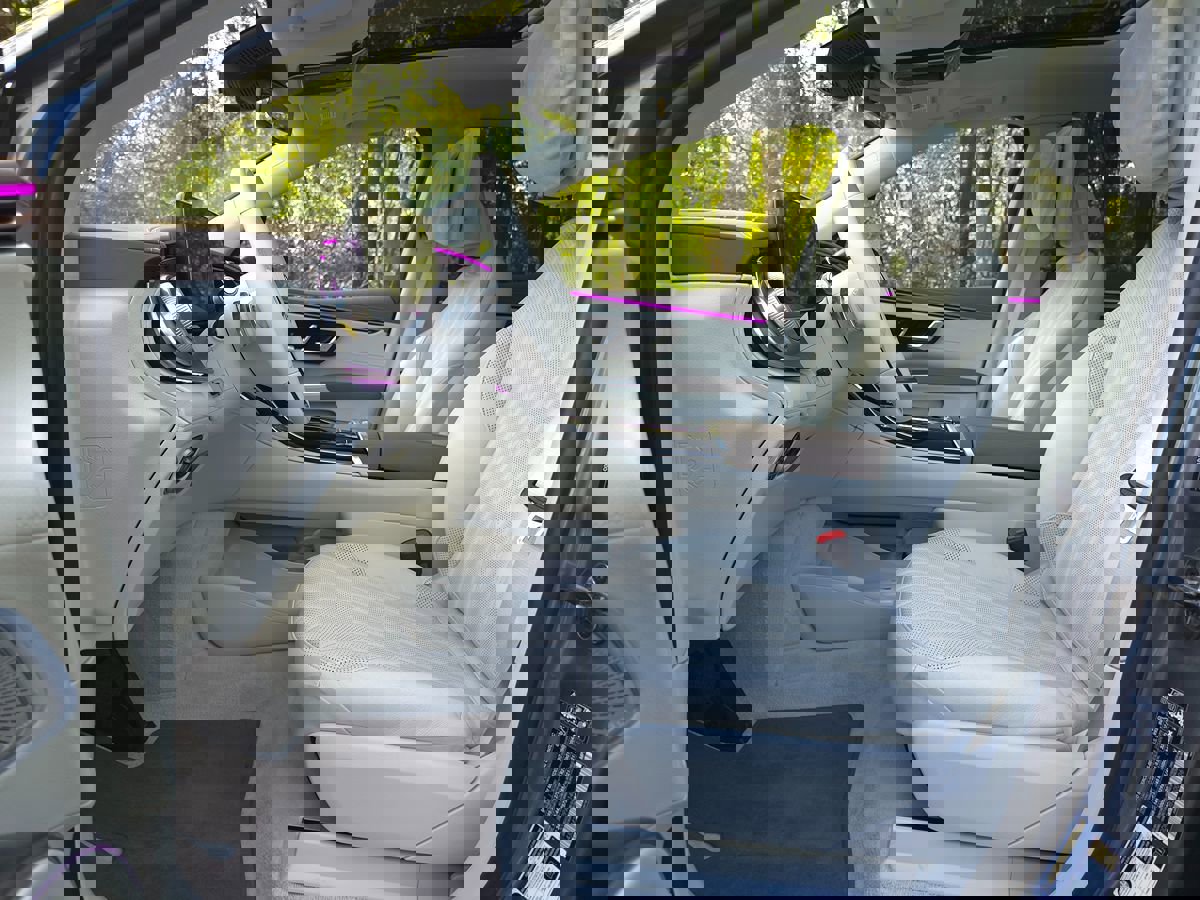 Used 2023 Mercedes-Benz EQS 450+ SUV image 12