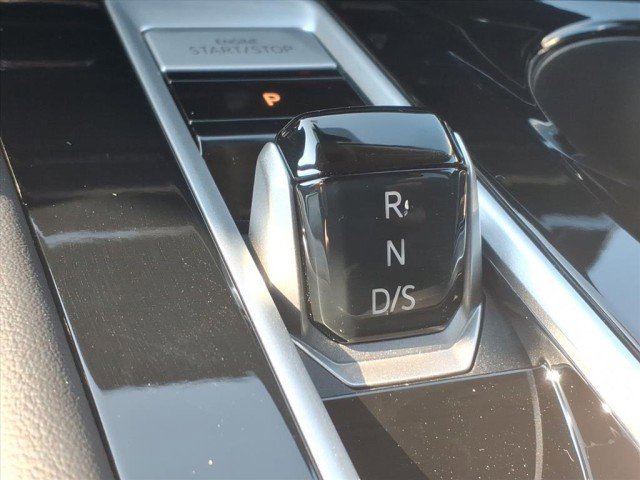 New 2026 Volkswagen Atlas SE image 19