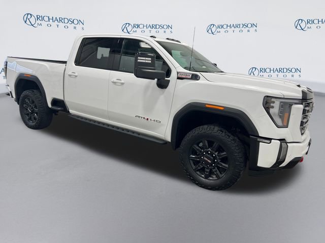 Used 2024 GMC Sierra 3500 AT4 w/ AT4 Premium Plus Package image 7