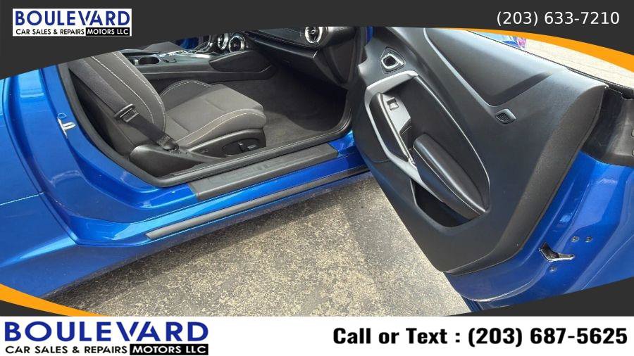 Used 2018 Chevrolet Camaro LT w/ RS Package RWD image 28