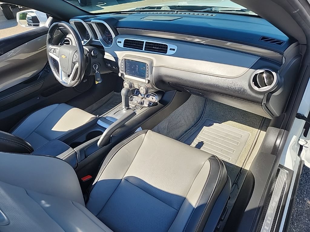 Used 2014 Chevrolet Camaro SS w/ RS Package RWD image 45