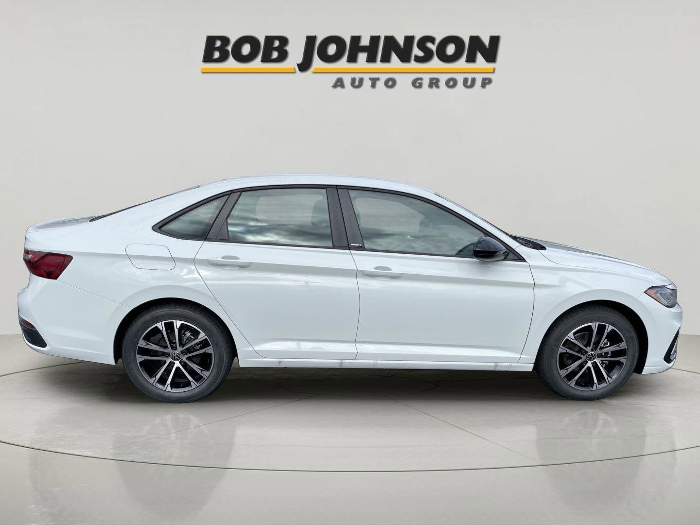 New 2025 Volkswagen Jetta Sport image 7