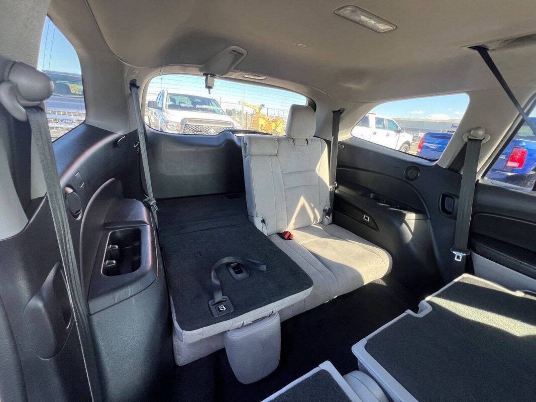 Used 2017 Honda Pilot LX image 8