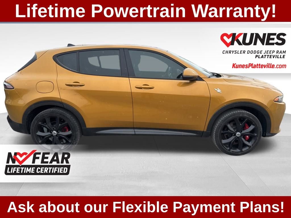 Used 2024 Dodge Hornet R/T Plus w/ Track Pack image 4