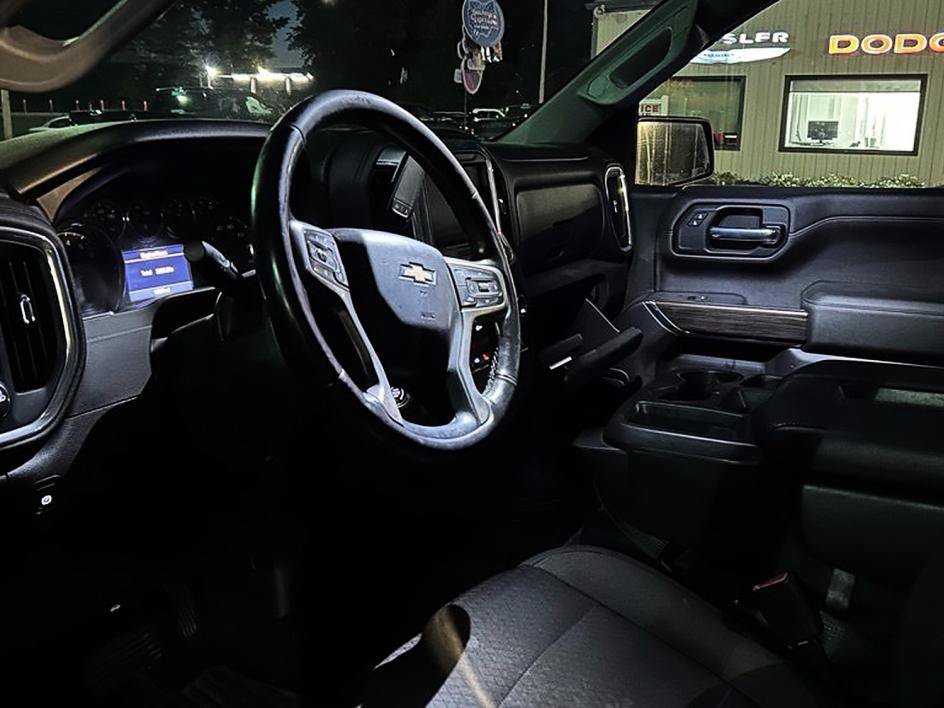 Used 2019 Chevrolet Silverado 1500 LT w/ All-Star Edition AWD/4WD image 9