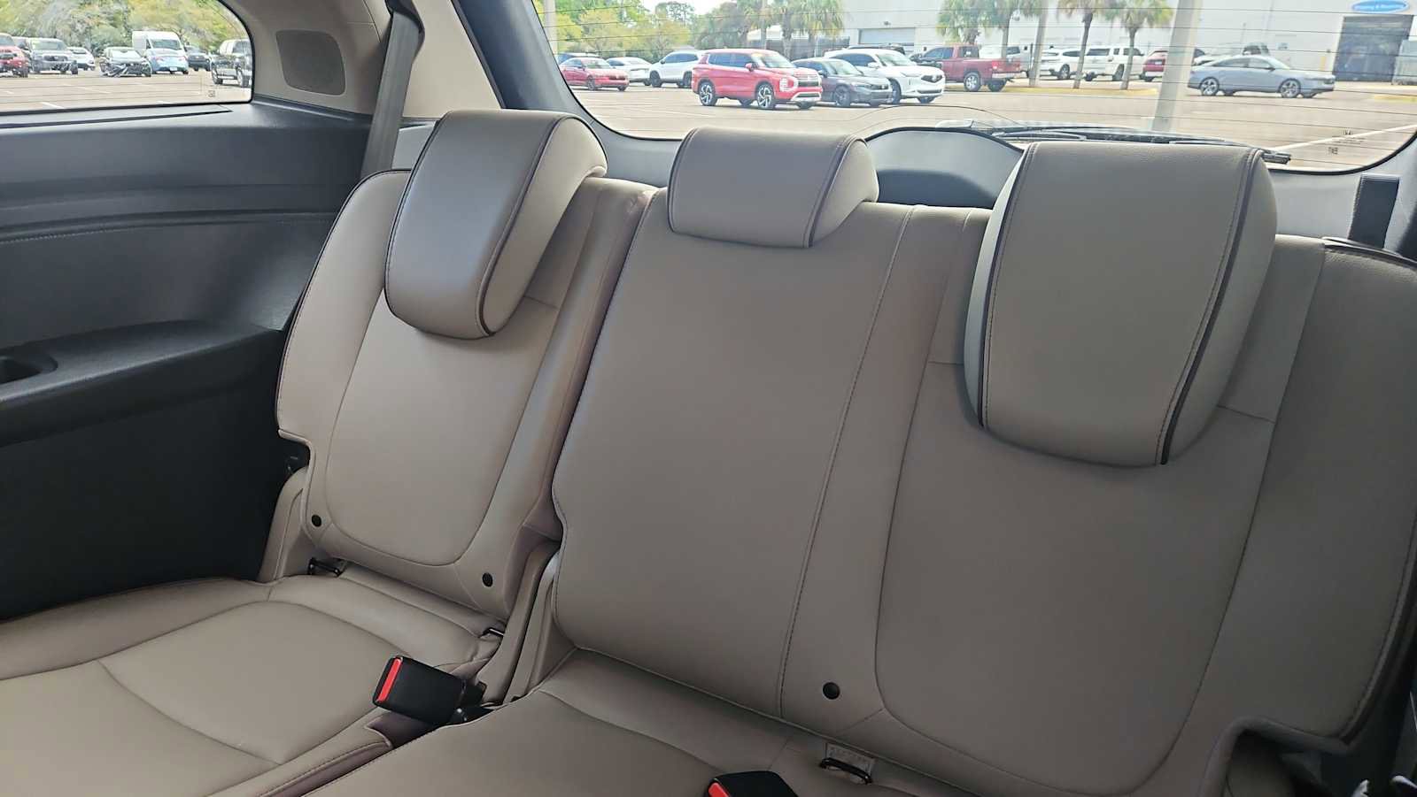 Used 2022 Honda Odyssey Elite image 26