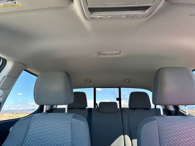 Used 2022 Toyota Tacoma SR5 RWD image 21