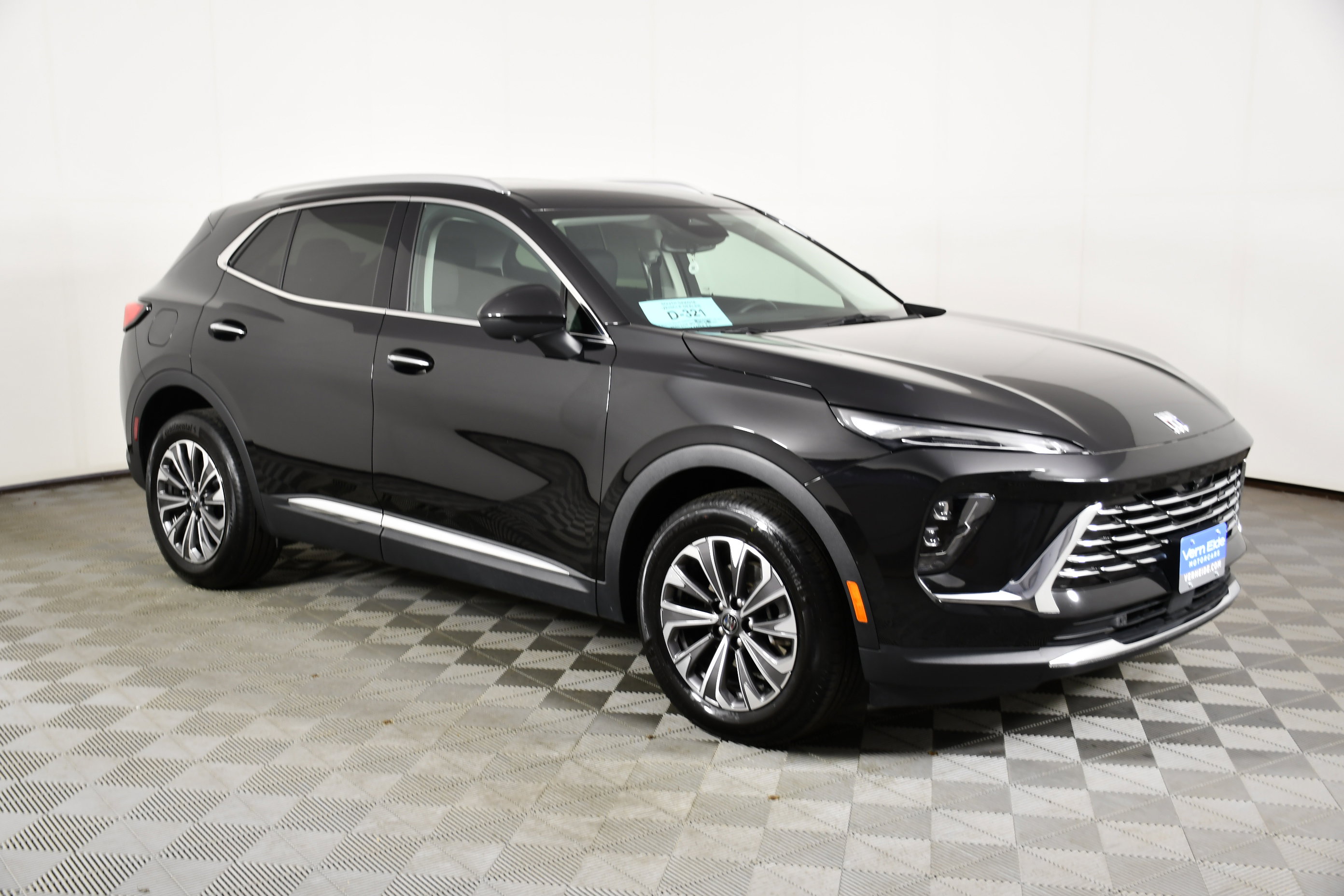 Used 2024 Buick Envision Preferred AWD/4WD image 4