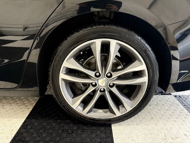 Used 2021 Chevrolet Malibu LT image 10