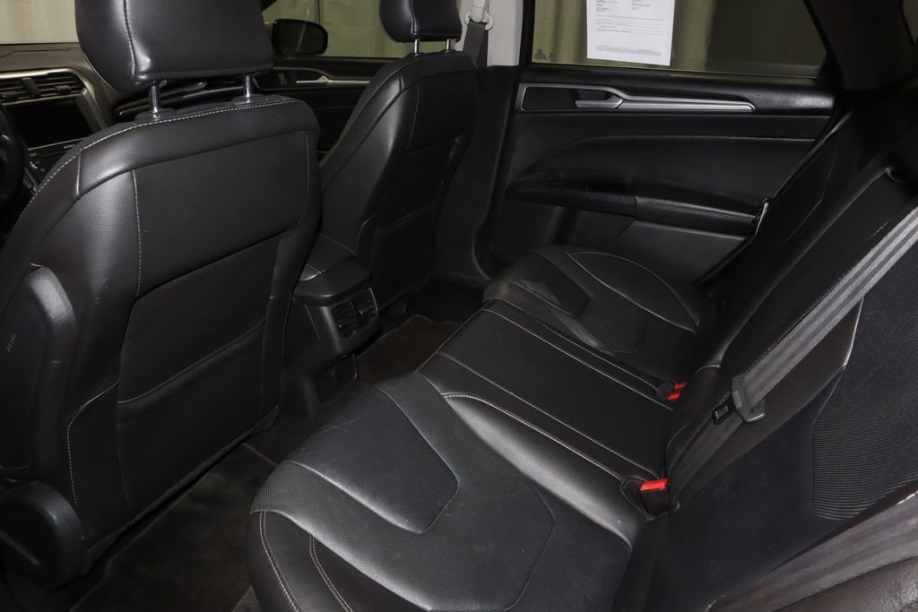 Used 2016 Ford Fusion Titanium FWD image 24