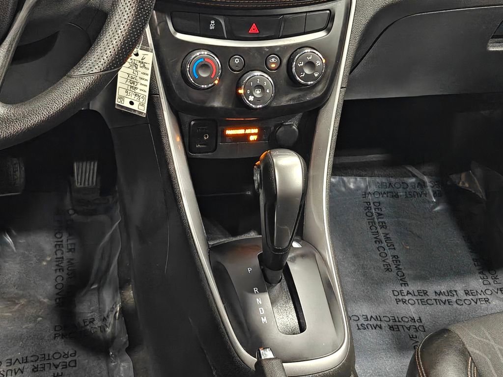 Used 2021 Chevrolet Trax LT image 8