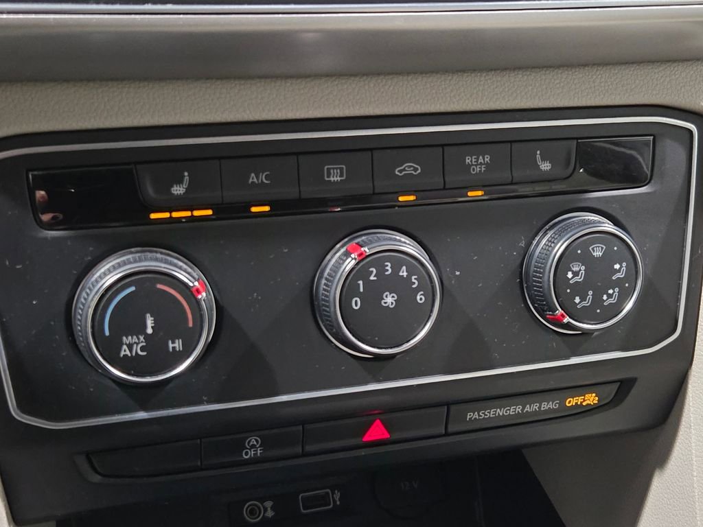 Used 2018 Volkswagen Atlas SE image 25