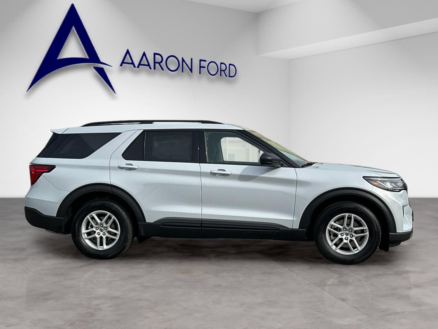 New 2026 Ford Explorer Active image 7