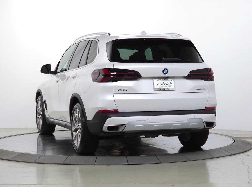 Used 2026 BMW X5 xDrive50e w/ Executive Package AWD/4WD image 5