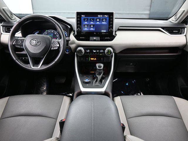 Used 2022 Toyota RAV4 Limited image 19