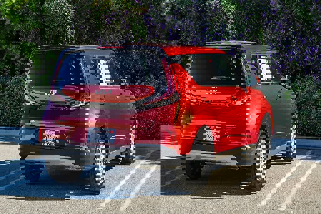 Used 2023 Kia Soul LX w/ LX Technology Package image 4