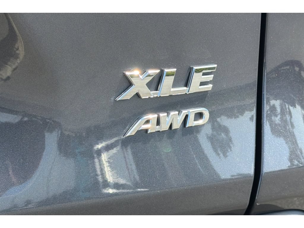 Certified 2025 Toyota RAV4 XLE AWD/4WD image 32