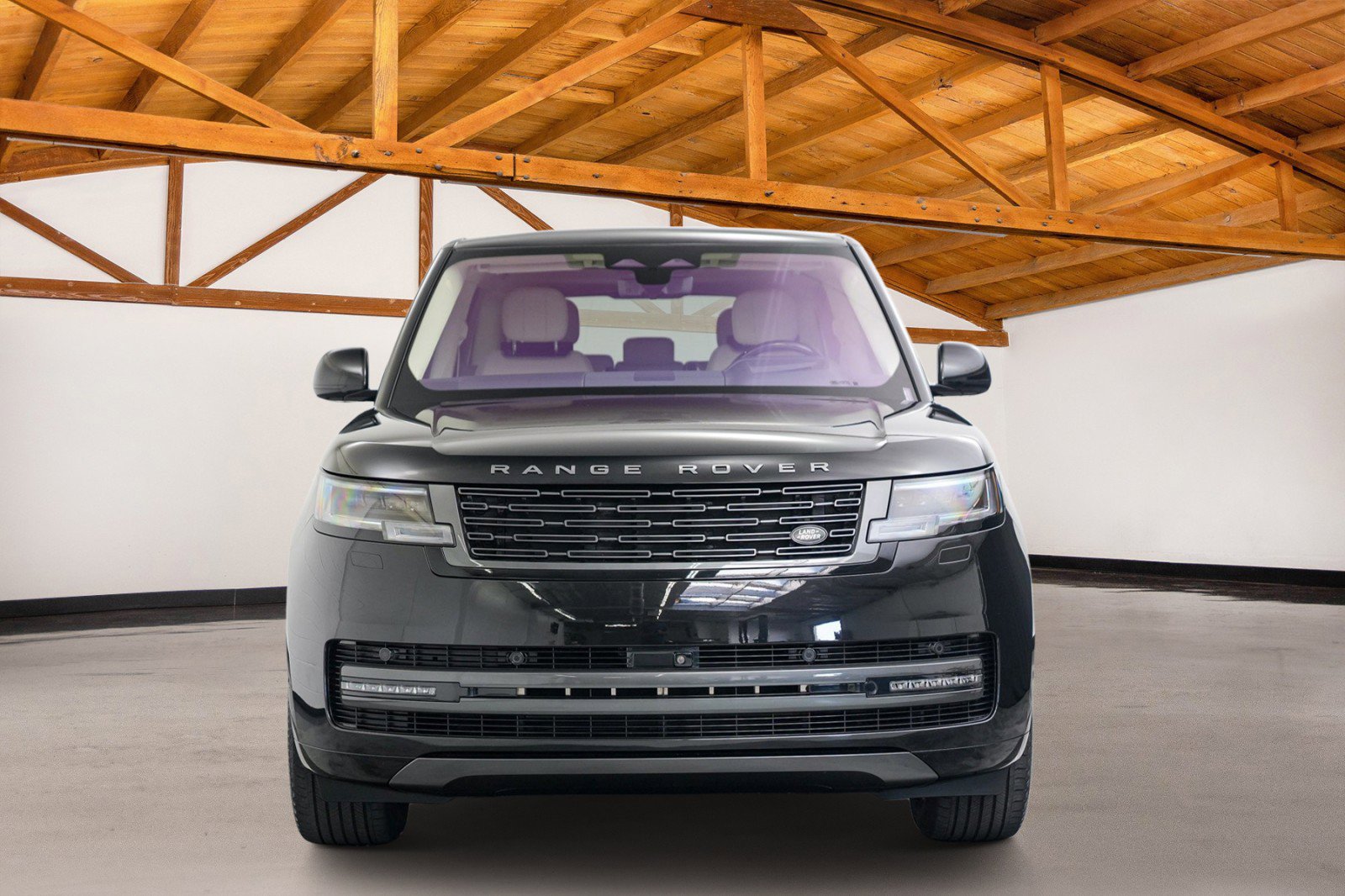 Used 2023 Land Rover Range Rover SE image 8
