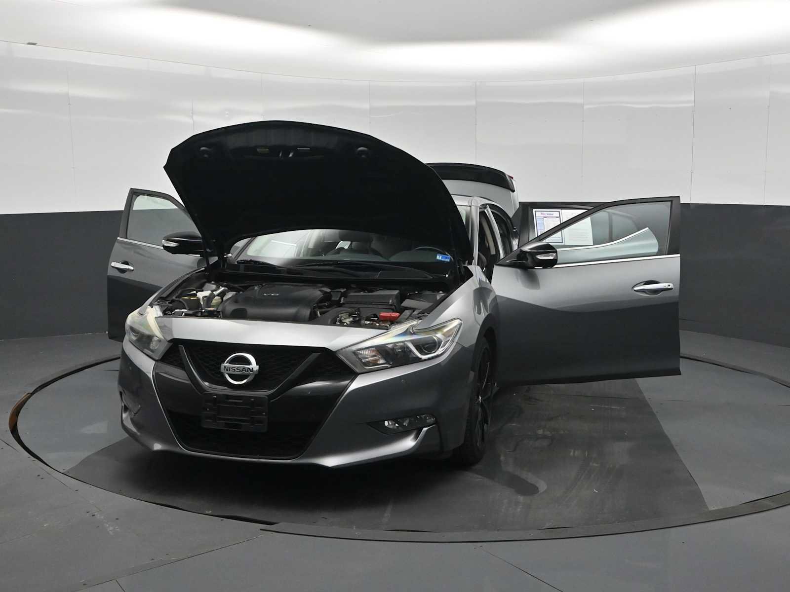 Used 2018 Nissan Maxima SR w/ Midnight Edition FWD image 35