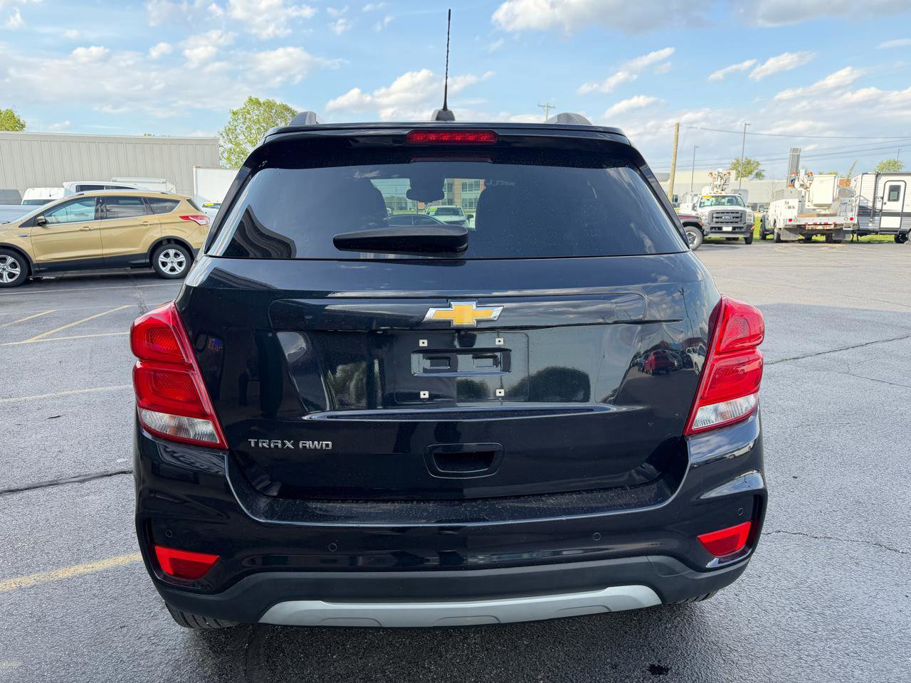 Used 2022 Chevrolet Trax LT w/ Driver Confidence Package AWD/4WD image 4