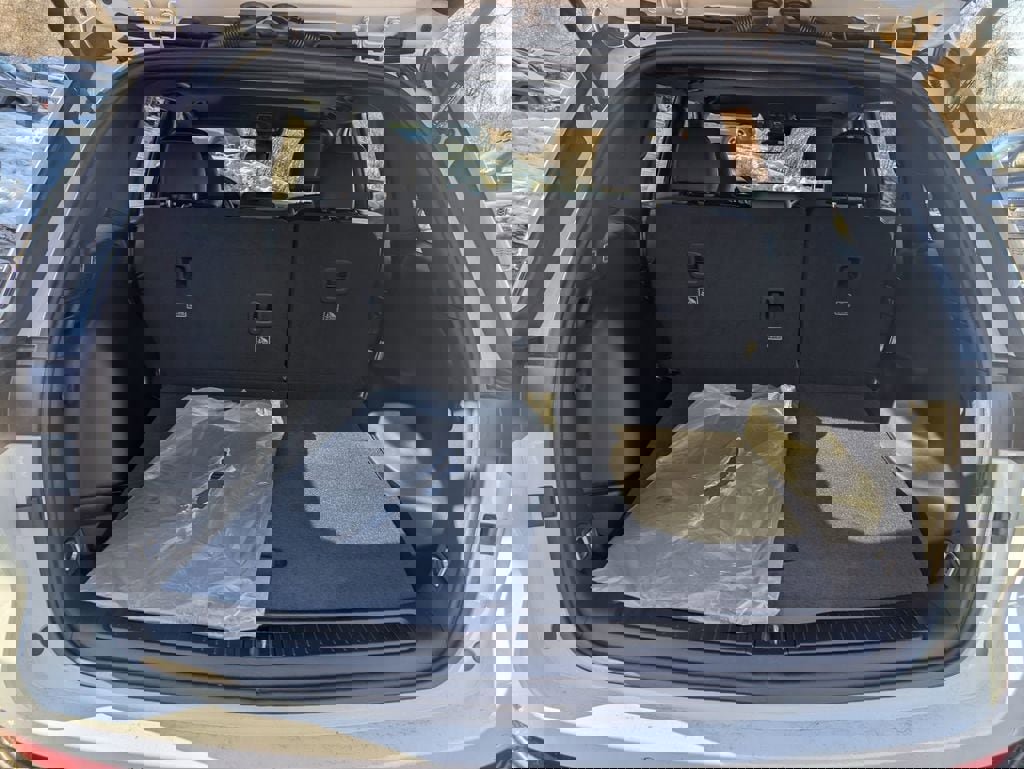 New 2025 Jeep Grand Cherokee Altitude image 27