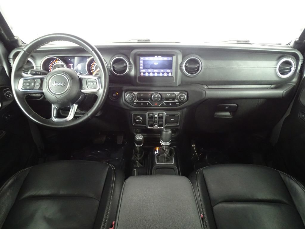 Used 2018 Jeep Wrangler Unlimited Sahara w/ Safety Group image 27