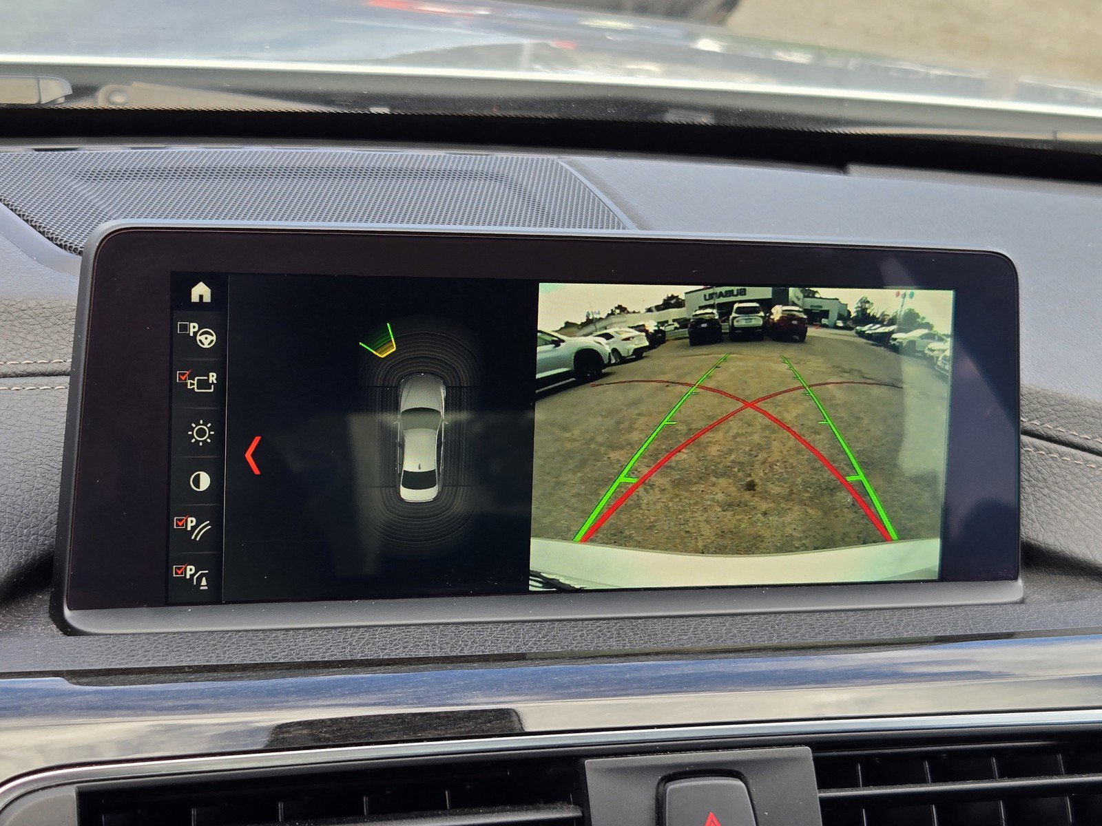 Used 2018 BMW 330i Sedan RWD image 17