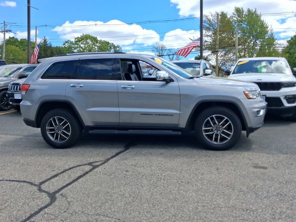 Used 2019 Jeep Grand Cherokee Limited AWD/4WD image 5